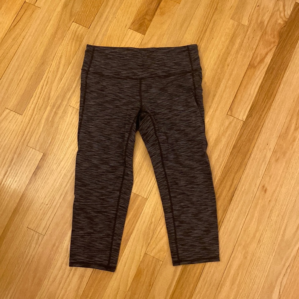 Athleta cropped leggings